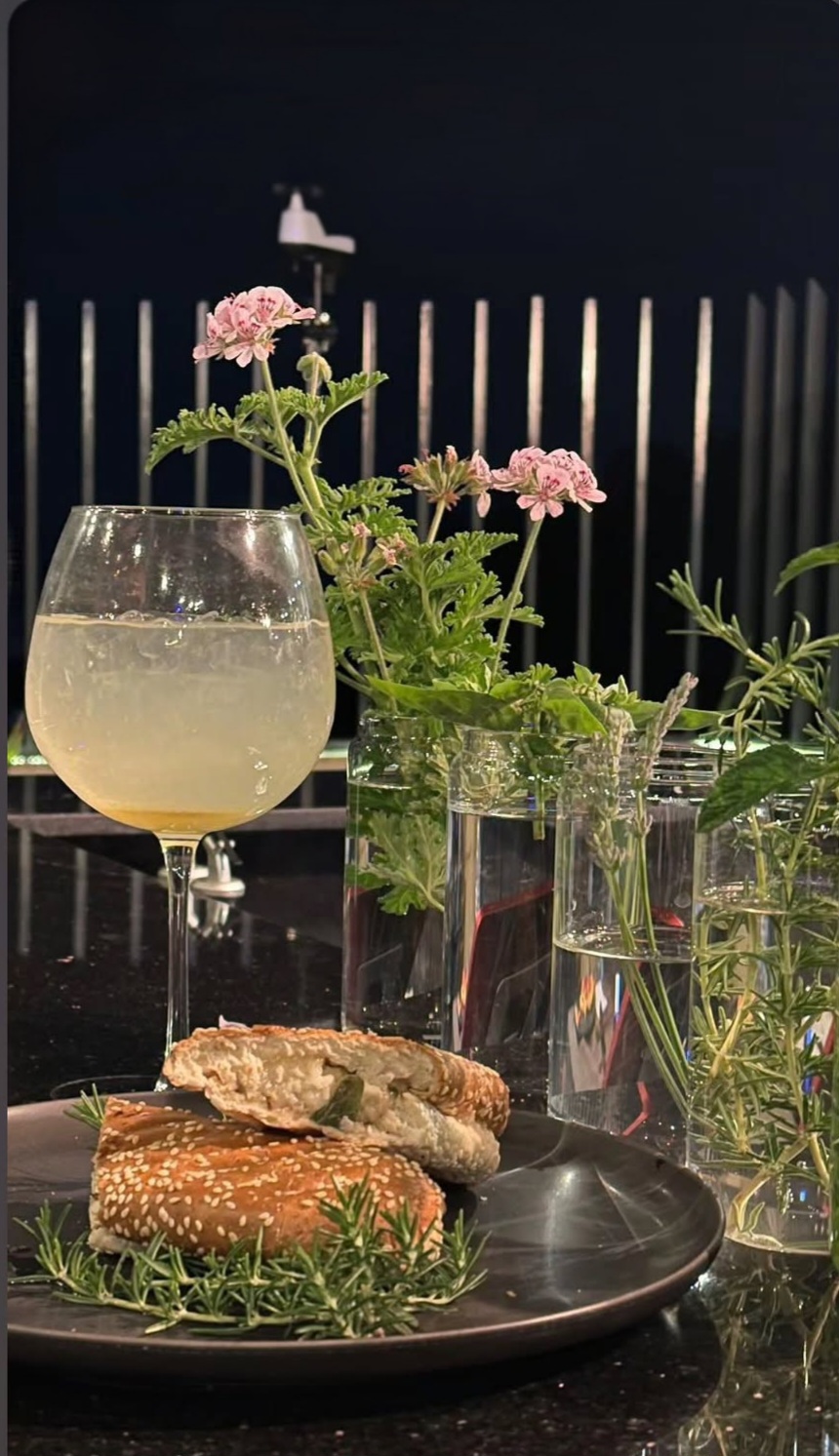 Akaia Gastronomy